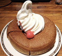 シロノワール(コメダ珈琲店)