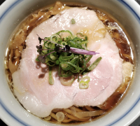 醤油ラーメン（駄目な隣人）