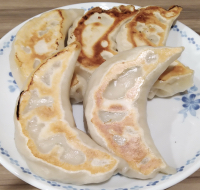 手造りジャンボ餃子（開楽）