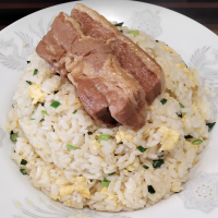 角煮チャーハン（楽楽）