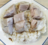 肉入りチャーハン（栃尾）