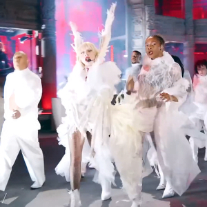 レディー・ガガのコーチェラ（The Mayhem Ball）の「Bad Romance」